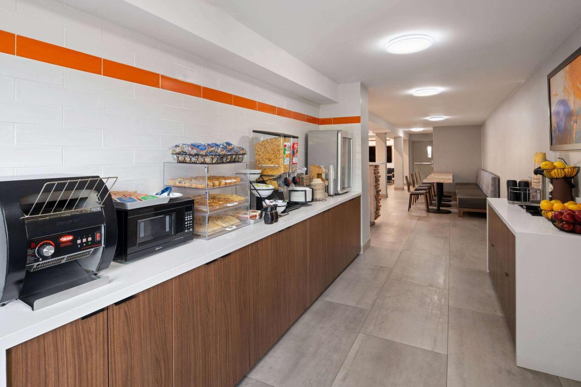 La Quinta Inn By Wyndham San Diego - Miramar מראה חיצוני תמונה