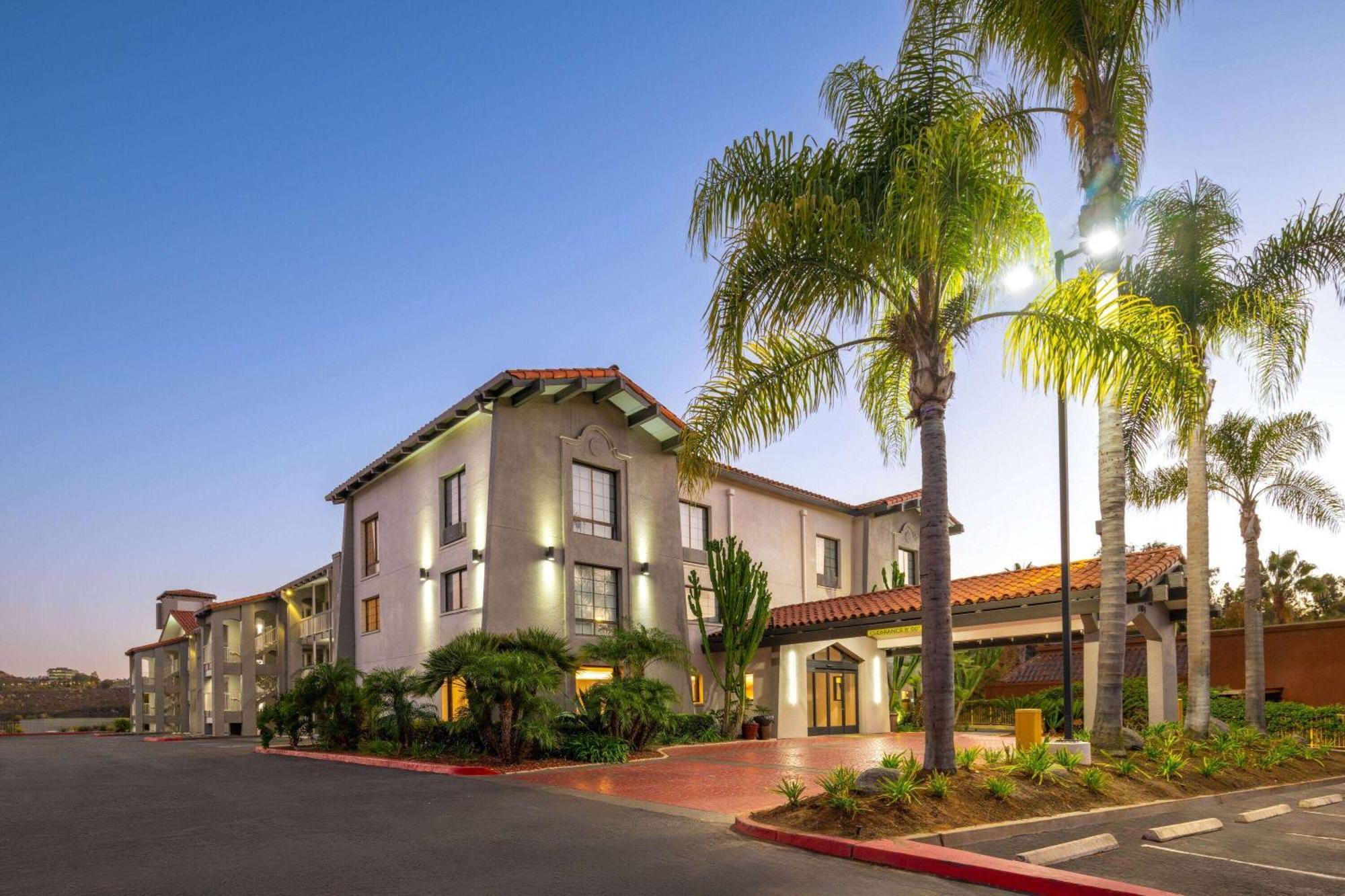 La Quinta Inn By Wyndham San Diego - Miramar מראה חיצוני תמונה