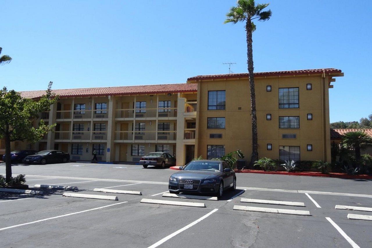 La Quinta Inn By Wyndham San Diego - Miramar מראה חיצוני תמונה